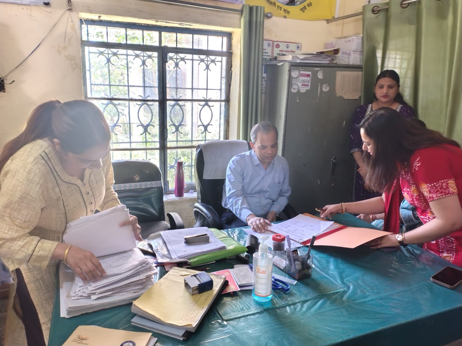 महा रजिस्ट्रार एवं जनगणना आयुक्त ने किया जन्म मृत्यु पंजीकरण कार्य का निरीक्षण