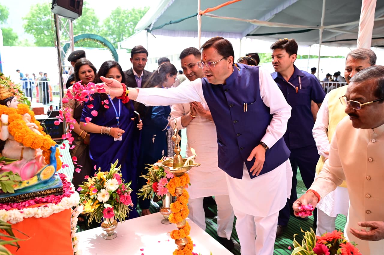 मुख्यमंत्री ने भीमताल स्थित बिड़ला इंस्टीट्यूट ऑफ एप्लाइड साइंसेज में तीन दिवसीय तकनीकी एवं सांस्कृतिक वार्षिकोत्सव ‘स्पेक्ट्रम 2026’ का किया भव्य शुभारंभ