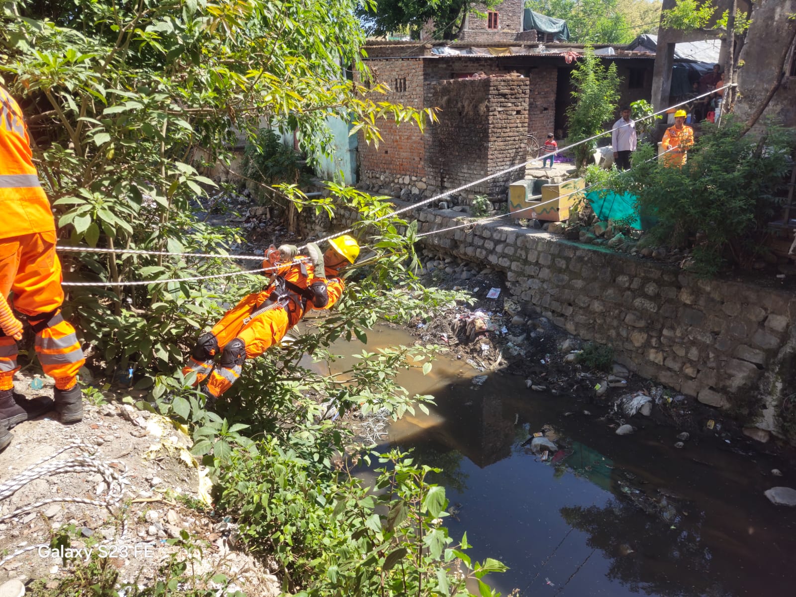 चारधाम यात्रा-2026 से पूर्व देहरादून में मेगा मॉक ड्रिल, आपदा प्रबंधन की तैयारियों का लिया गया व्यापक जायजा