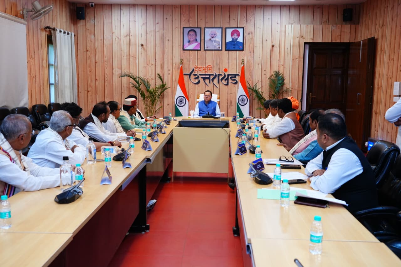 ओबीसी वेलफेयर पार्लियामेंट्री कमेटी के प्रतिनिधिमण्डल ने मुख्यमंत्री धामी से की भेंट