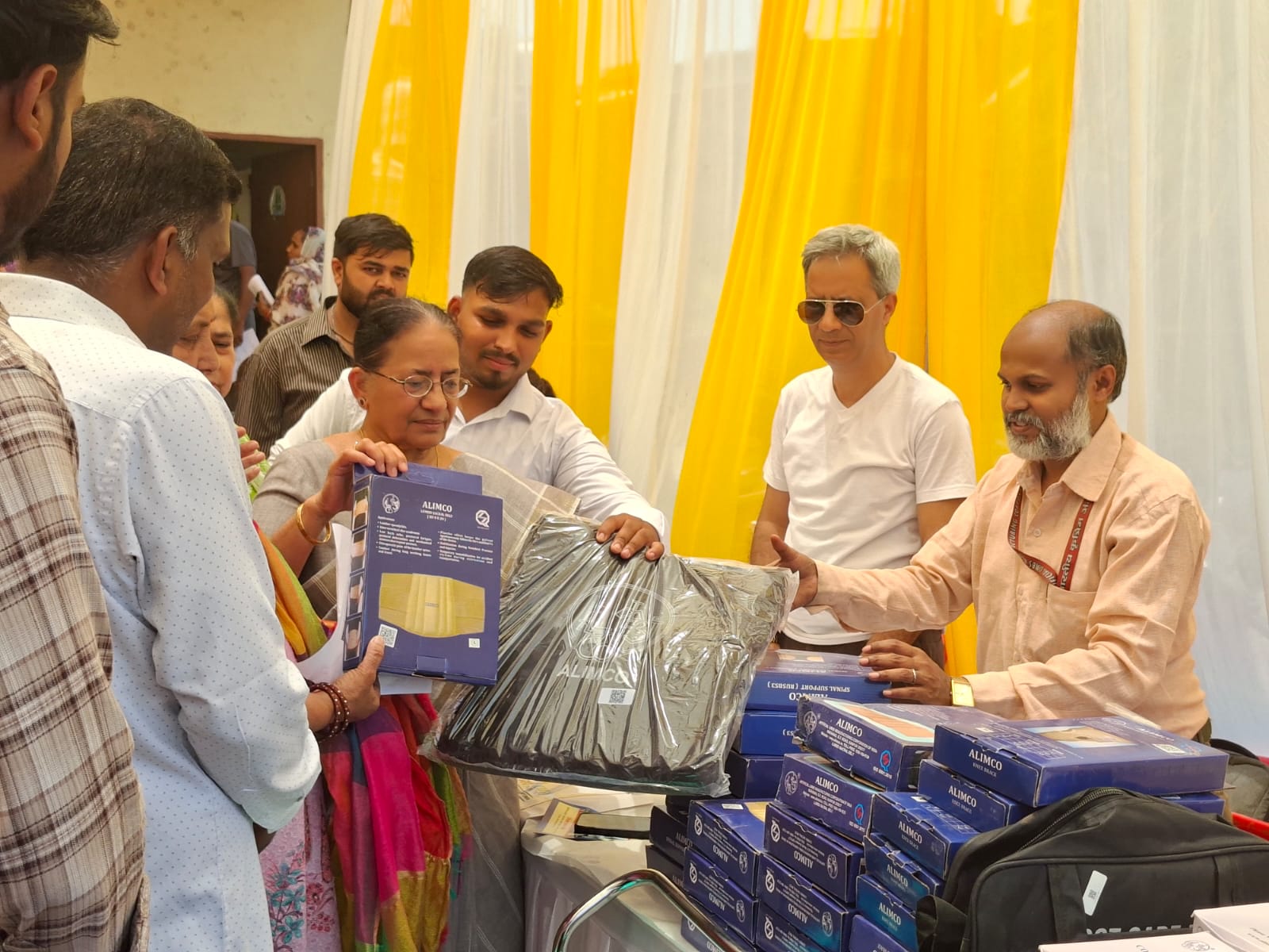 सफाई कर्मियों और वंचितों को सरकारी योजनाओं से जोड़ने के लिए देहरादून में विशेष शिविर