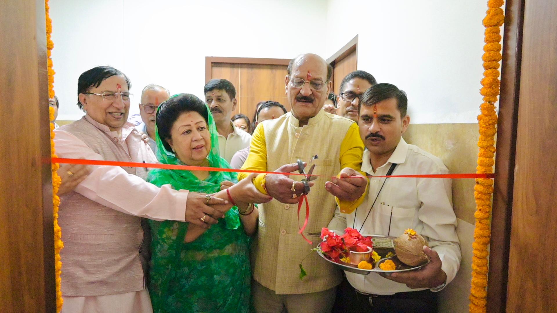 सीएचसी रायपुर में आधुनिक कलर डॉप्लर अल्ट्रासाउंड मशीन का शुभारंभ
