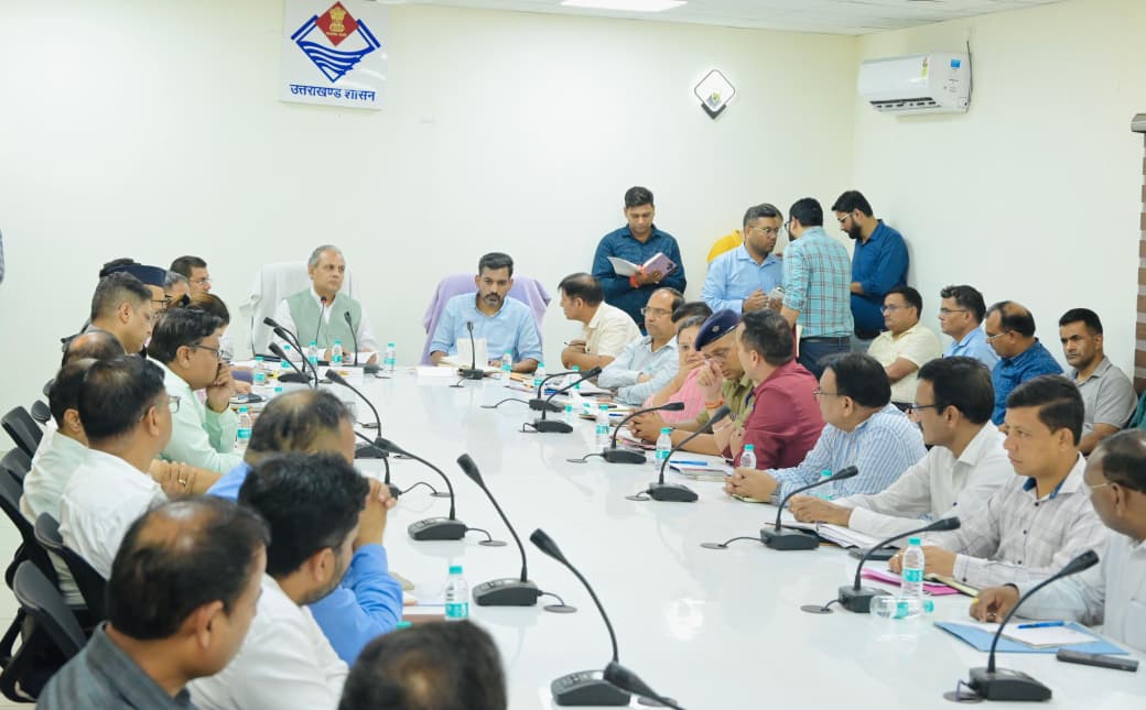 मानसून अवधि में आपदा तैयारी को लेकर राज्य आपदा प्रबंधन सलाहकार समिति के उपाध्यक्ष विनय रुहेला ने की समीक्षा