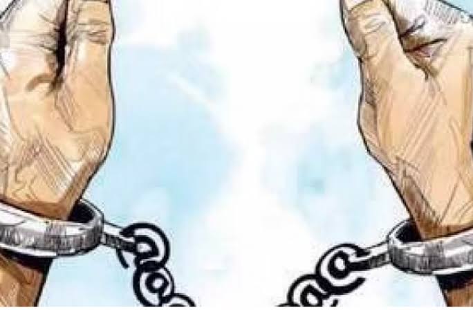 यूटीयू परीक्षा का प्रश्नपत्र आउट करने के आरोप में सहायक प्रोफेसर गिरफ्तार