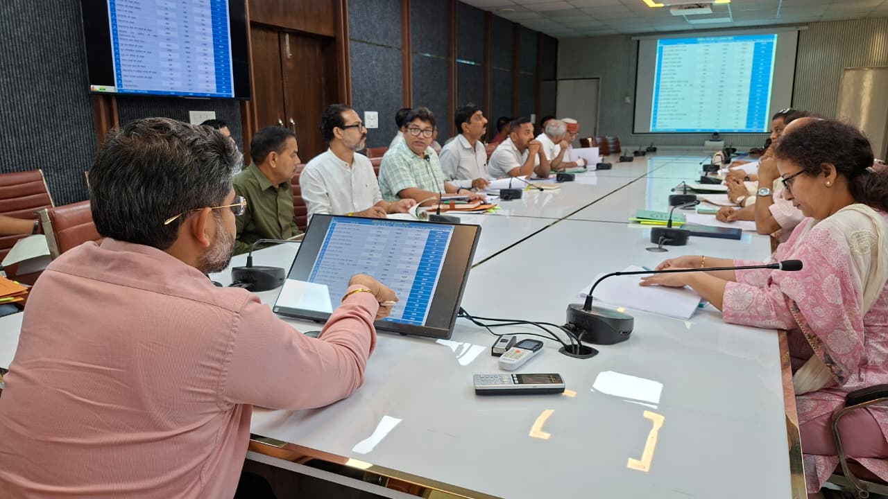 अस्पतालों में चिकित्सा सुविधाओं के विस्तार को मिली मंजूरी, फायर सेफ्टी ऑडिट होगा अनिवार्य