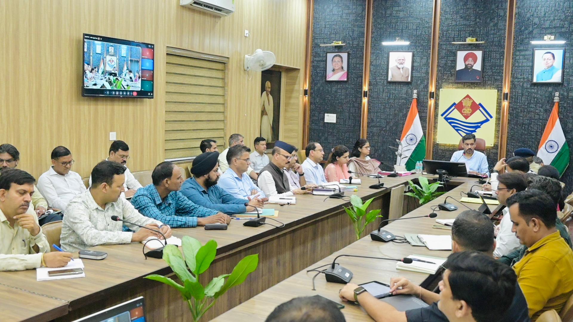 आजादी के जश्न में रंगेगा देहरादून, परेड ग्राउंड में गूंजेगा राष्ट्रगान