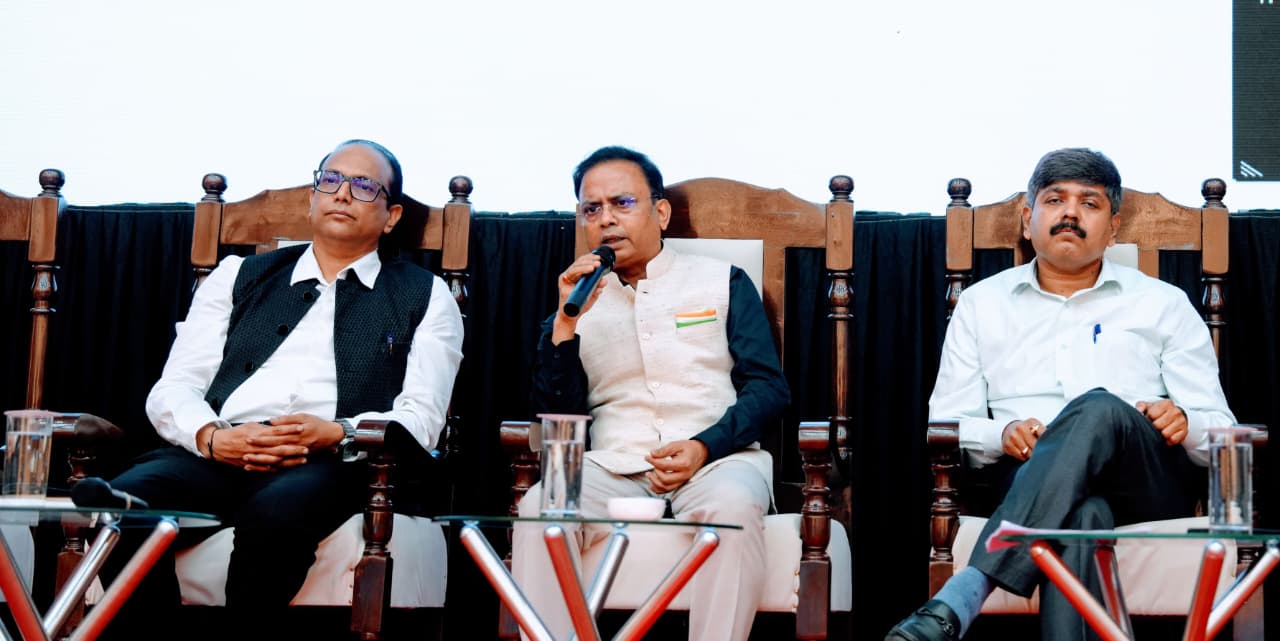 “Viksit Uttarakhand Vision 2047” पर चर्चा हेतु High Level Brainstorming बैठक का किया आयोजन