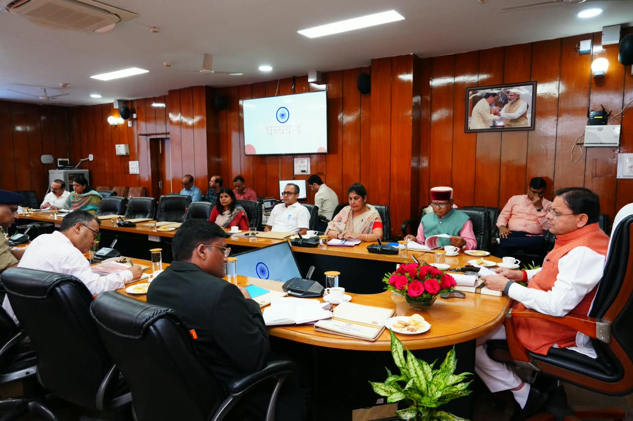 मुख्यमंत्री ने लंबित विवेचनाओं और विशेष न्यायालयों में विचाराधीन मामलों की समयबद्ध समीक्षा के दिए निर्देश