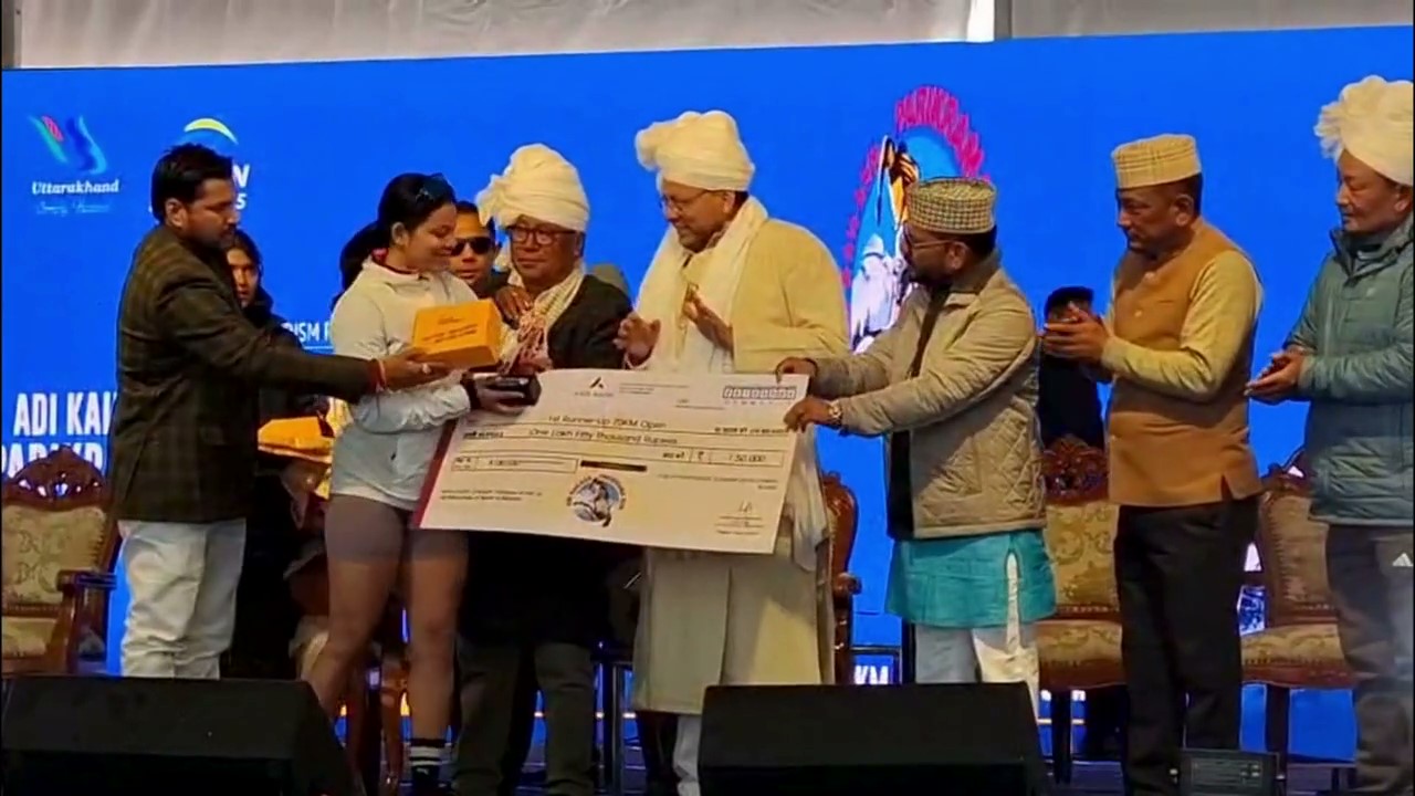 मुख्यमंत्री ने आदि कैलाश परिक्रमा रन-2.0 के विजेताओं को किया सम्मानित