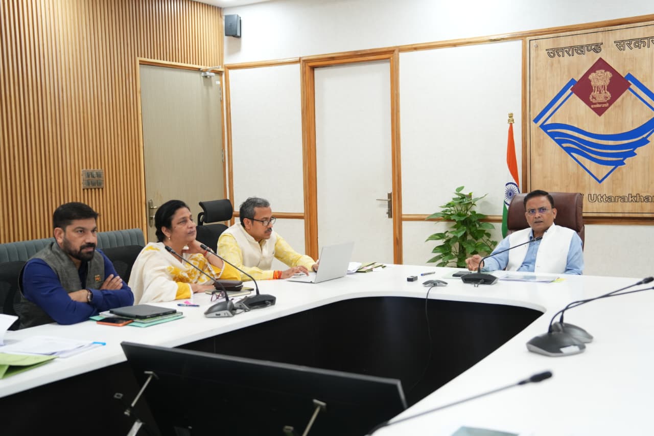 ईको-सेंसेटिव जोन के प्रस्ताव पारिस्थितिकी संरक्षण एवं स्थानीय जनभावनाओं के बीच संतुलन बनाकर तैयार किये जाएं-प्रमुख सचिव