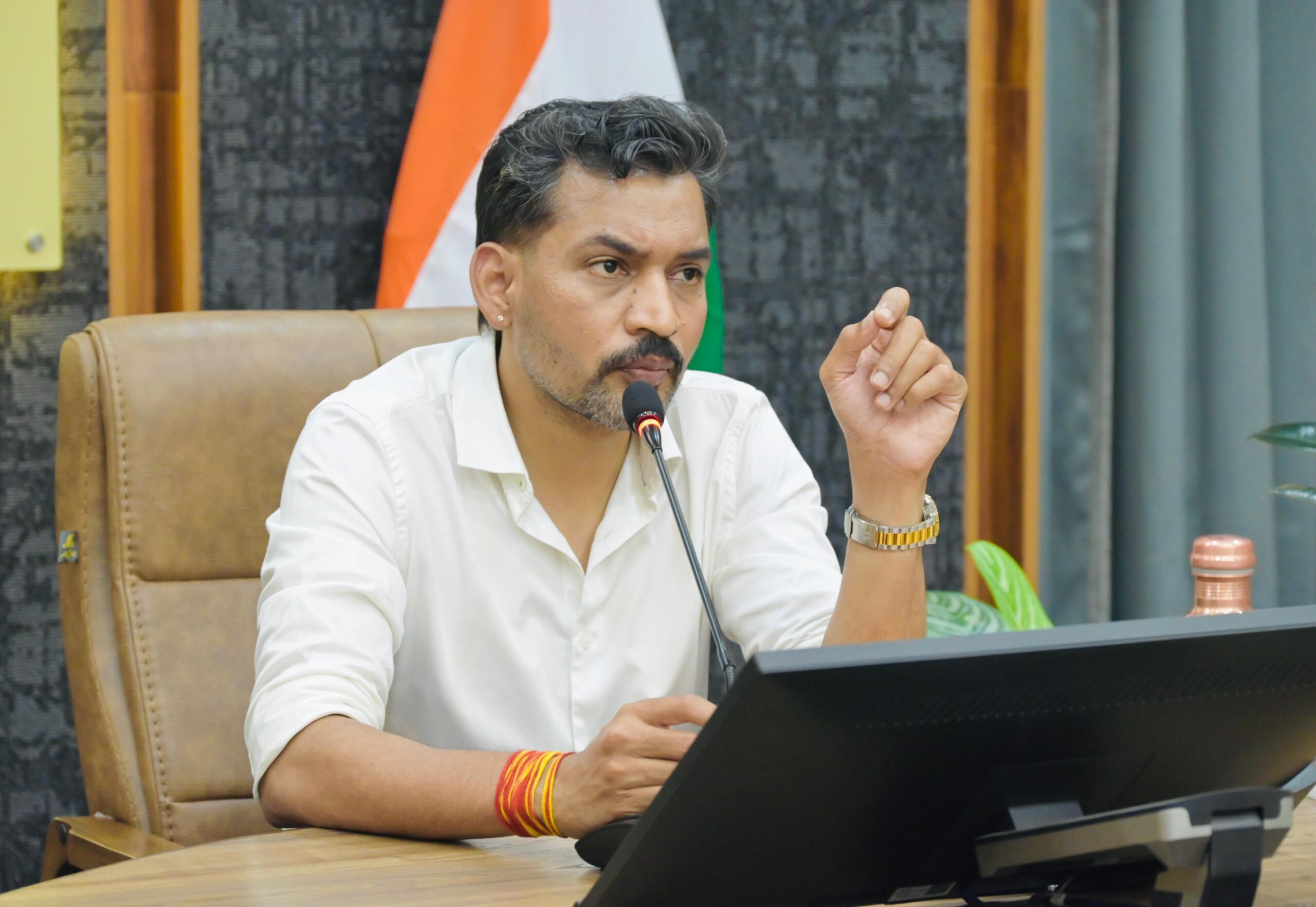 जिलाधिकारी ने सभी विभागों को दिए विशेष मतदाता जागरूकता गतिविधियां संचालित करने के निर्देश