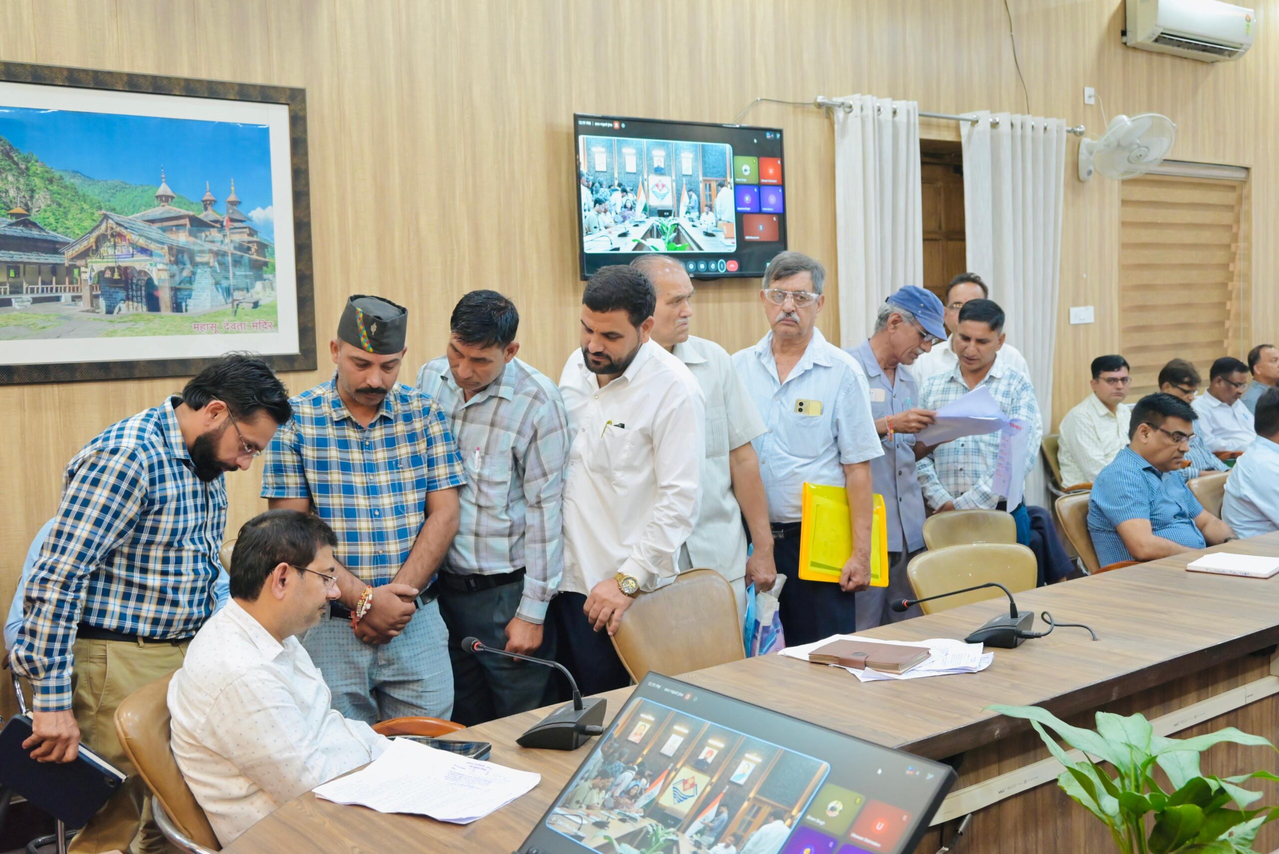 जनता की फरियाद पर प्रशासन सख्त, समाधान दिवस में 126 शिकायतें दर्ज